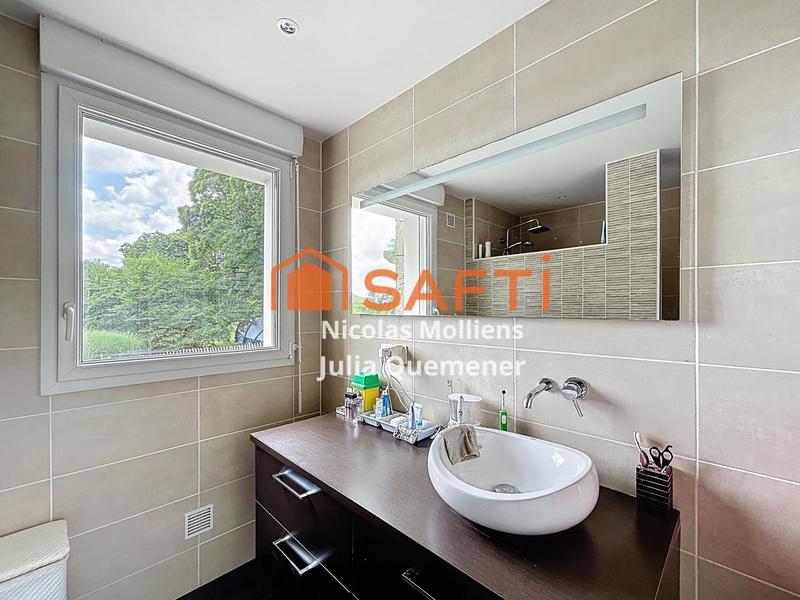 Maison - 156 m² - 8 pièces