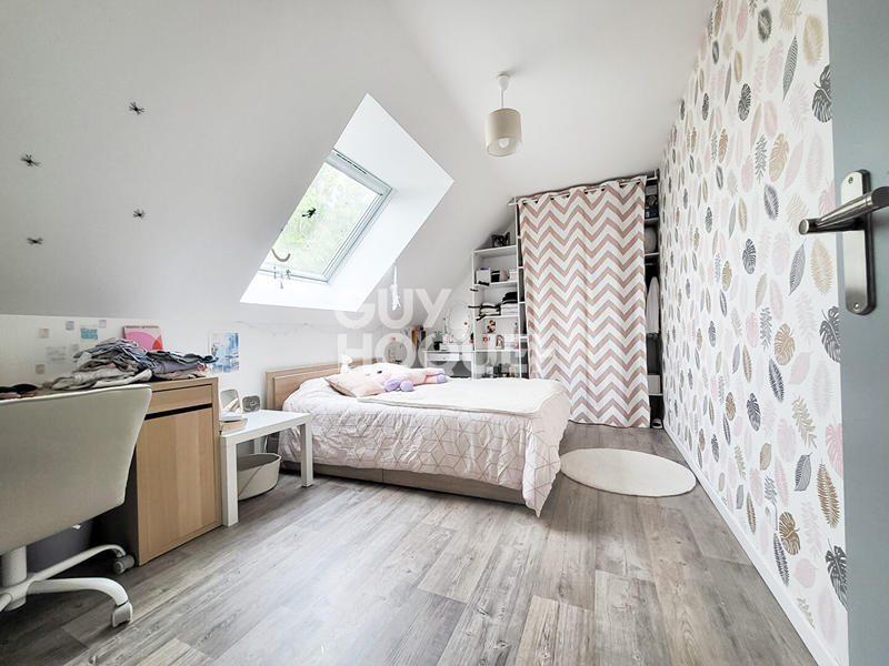 Maison - 99 m² - 5 pièces