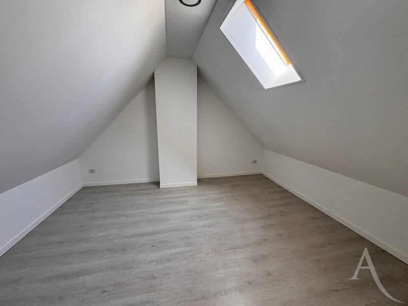 Maison - 82 m² - 4 pièces