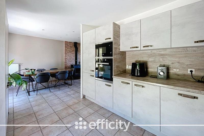 Maison - 90 m² - 4 pièces