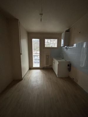 Pavillon - 80 m² - 3 pièces