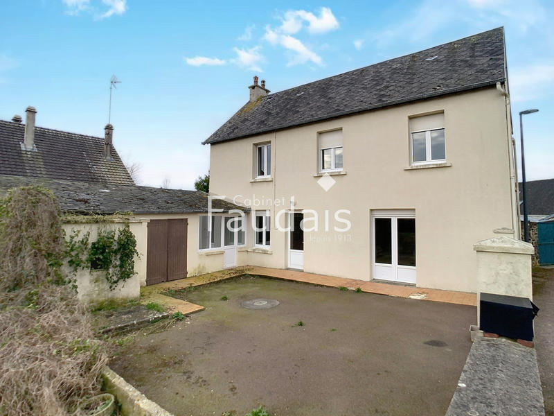 Maison - 98 m² - 4 pièces