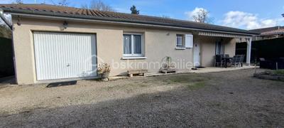 Maison - 96 m² - 4 pièces