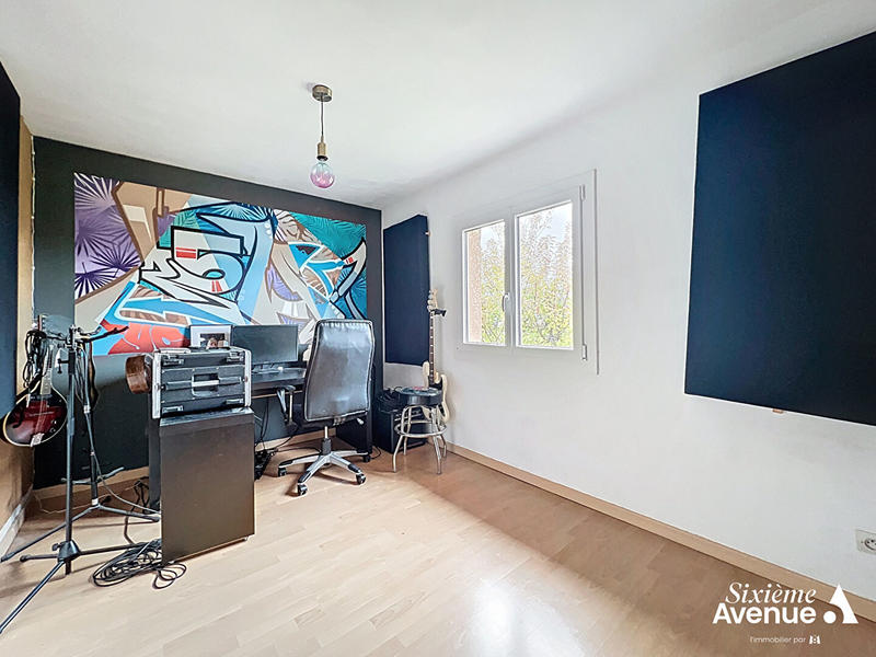 Maison - 120 m² - 5 pièces