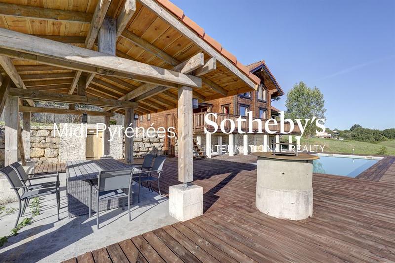 Maison - 163 m² - 6 pièces