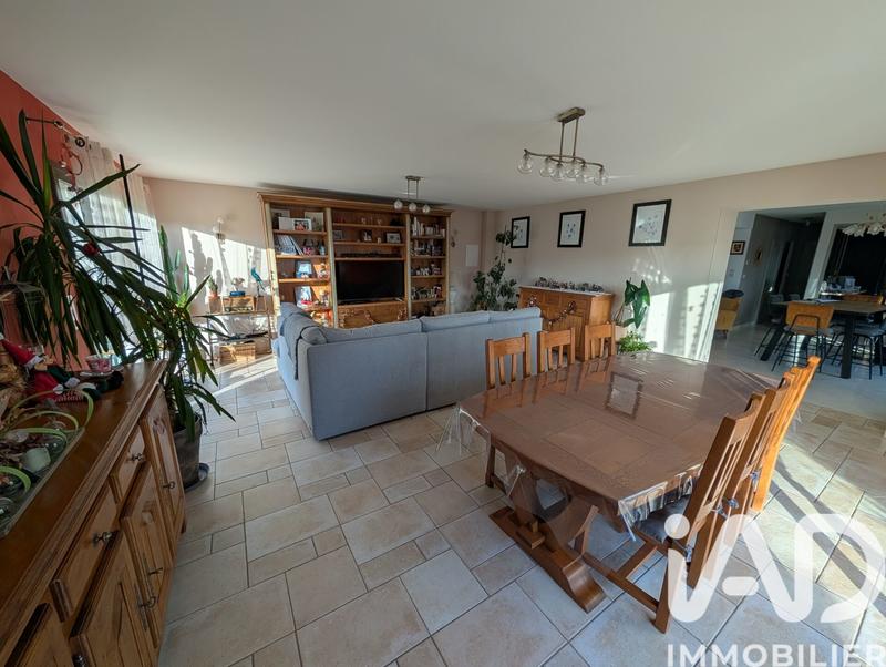 Maison - 178 m² - 7 pièces