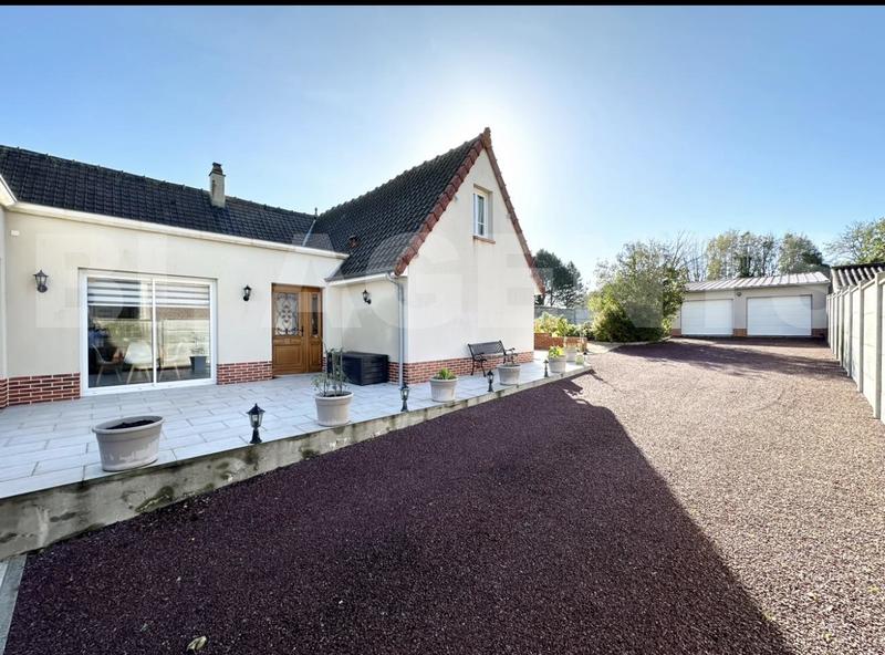 Maison - 152 m² - 5 pièces