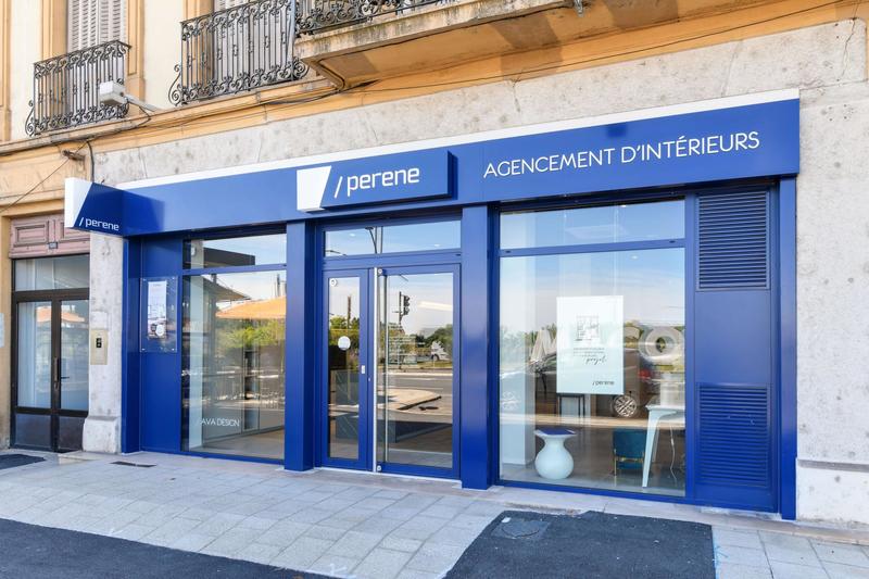 Local commercial - 150 m² - 4 pièces