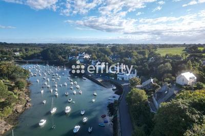 Pavillon - 215 m² - 6 pièces