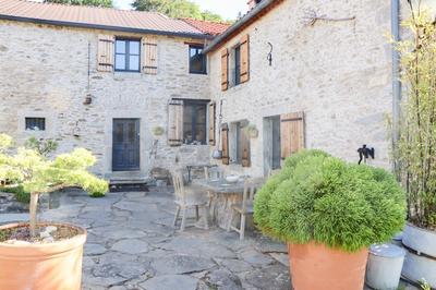 Corps de ferme - 199 m² - 6 pièces