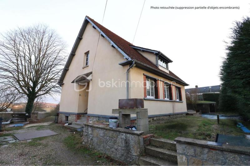 Maison - 104 m² - 5 pièces