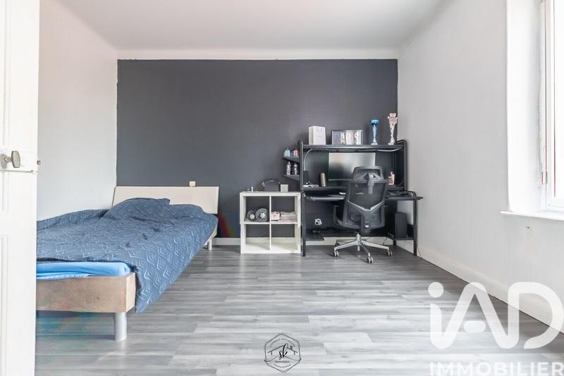 Maison - 209 m² - 7 pièces