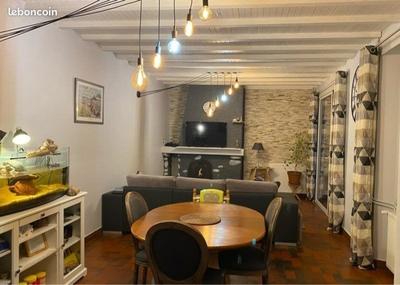 Maison - 150 m² - 5 pièces