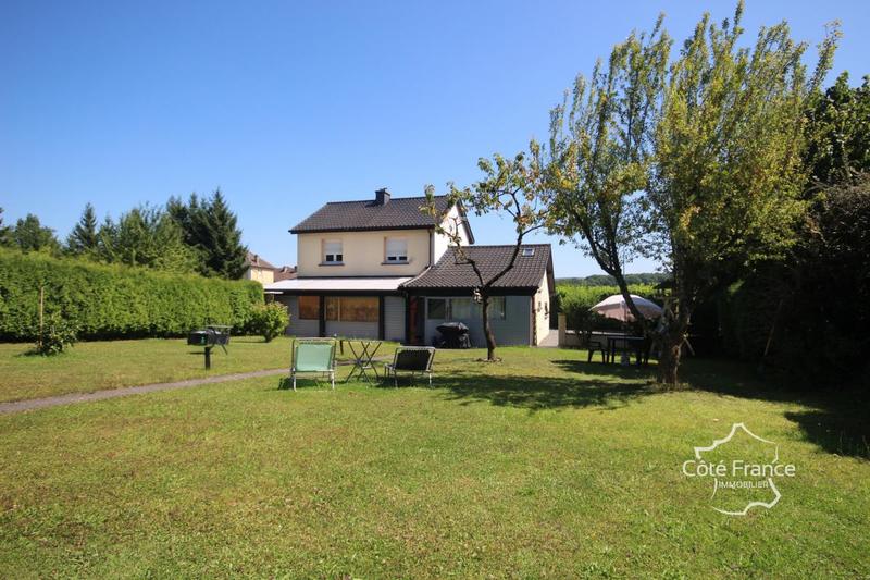 Maison - 191 m² - 10 pièces