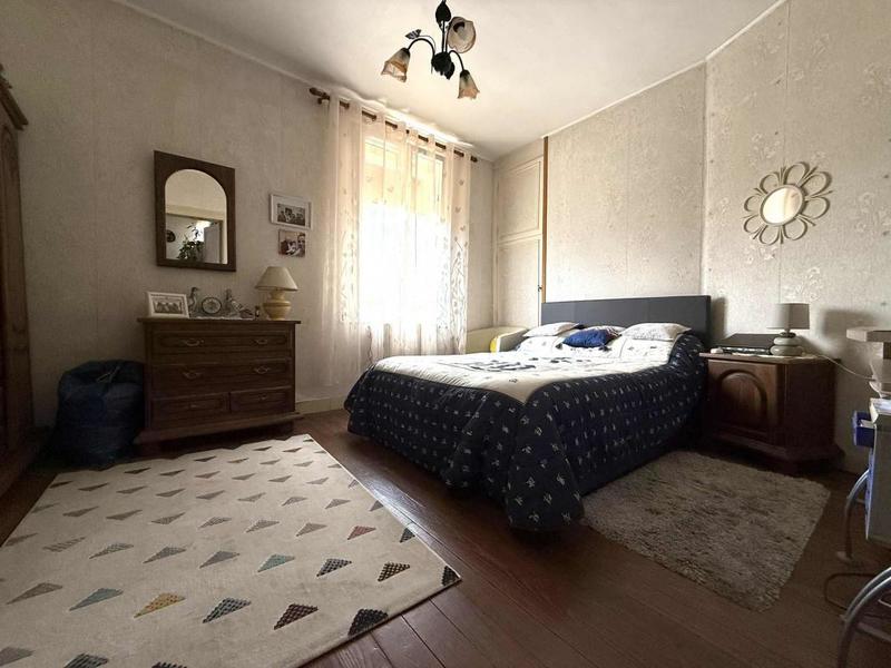 Maison - 140 m² - 4 pièces