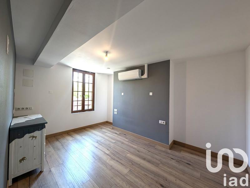 Maison - 180 m² - 6 pièces