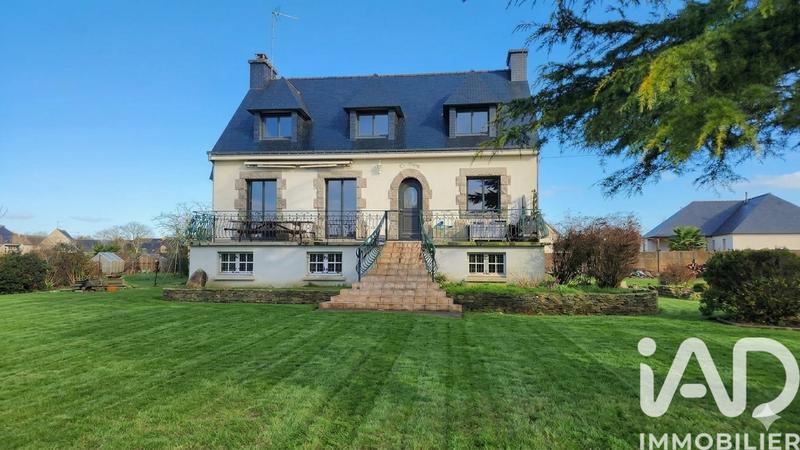 Maison - 126 m² - 7 pièces