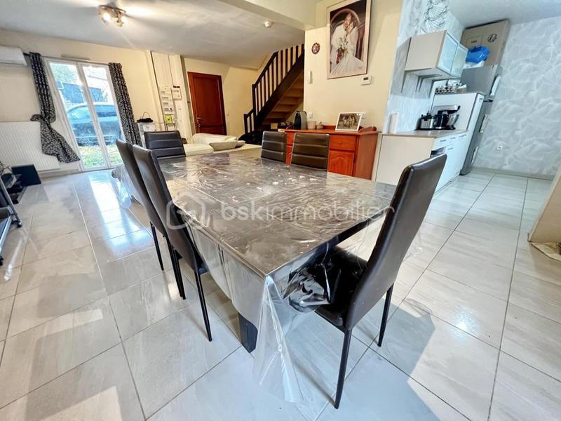 Maison - 113 m² - 5 pièces