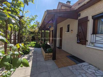 Maison - 121 m² - 7 pièces