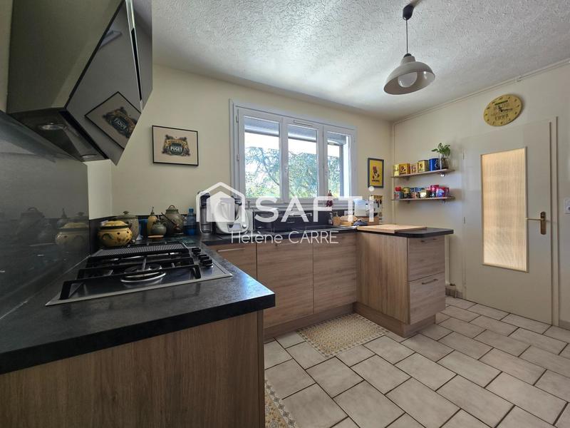 Maison - 168 m² - 6 pièces