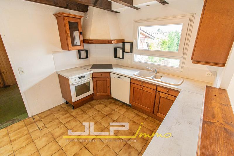 Maison - 84 m² - 4 pièces