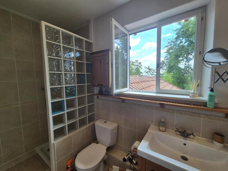 Maison - 292 m² - 8 pièces