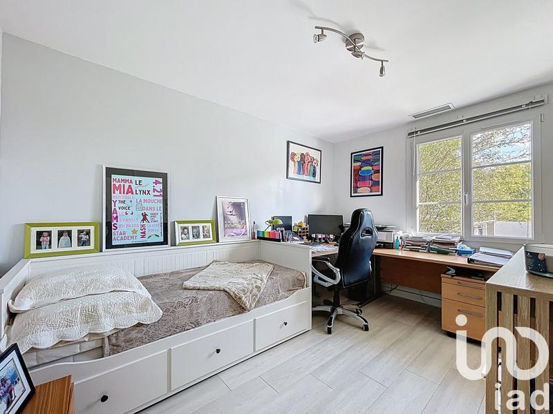 Maison - 180 m² - 7 pièces