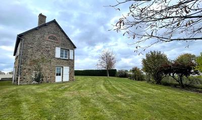 Maison - 121 m² - 6 pièces