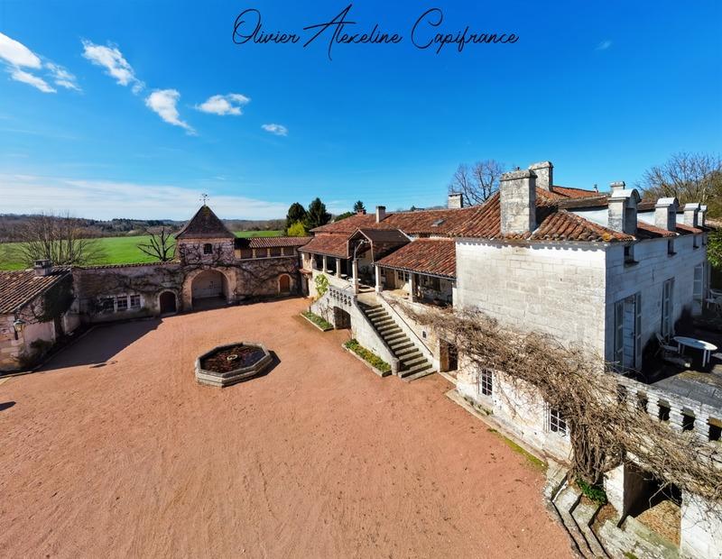 Maison - 500 m² - 16 pièces