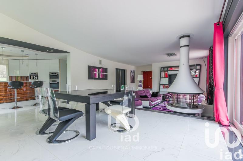 Maison de maîtres - 299 m² - 11 pièces