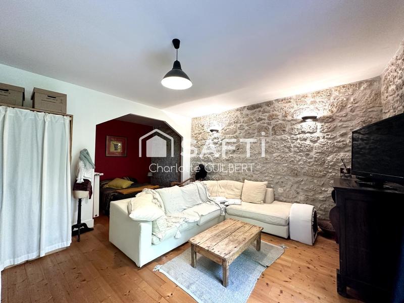 Maison - 282 m² - 7 pièces