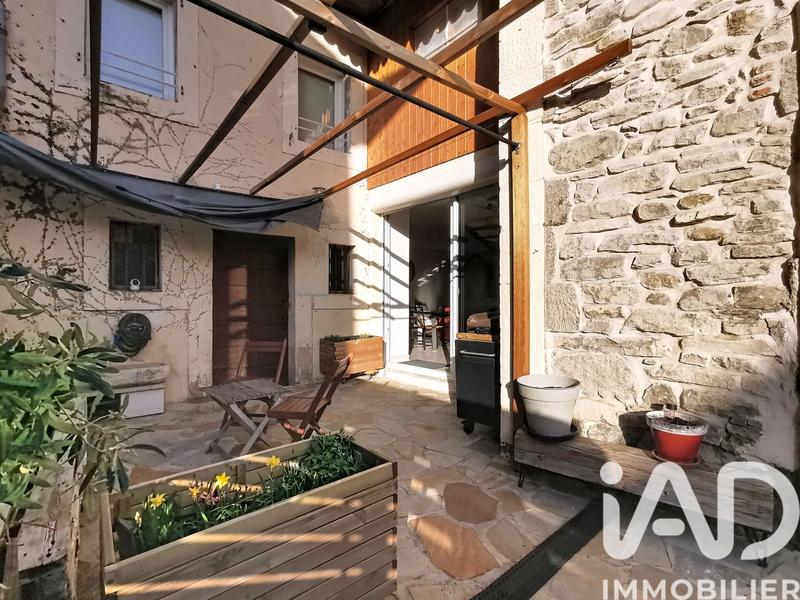 Maison de village - 156 m² - 7 pièces