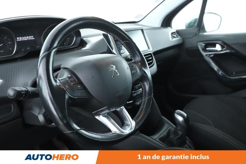 Peugeot 208 1.2 PureTech Allure 5p 82 ch