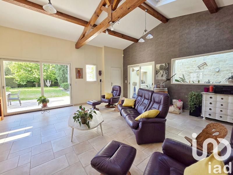 Maison - 380 m² - 12 pièces