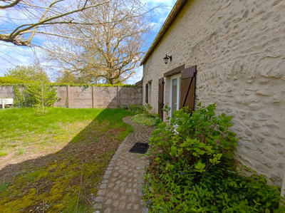 Maison - 200 m² - 9 pièces