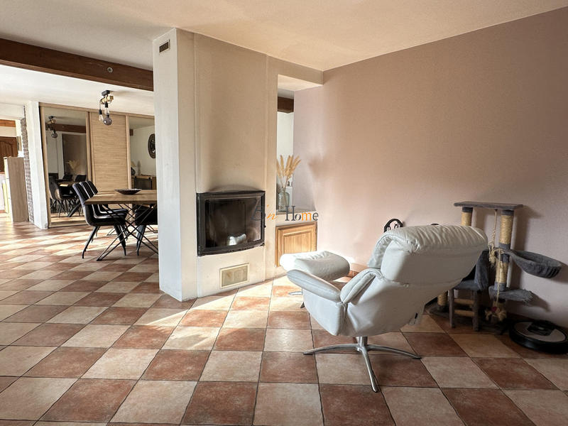 Maison - 158 m² - 5 pièces