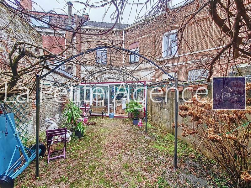 Maison - 122 m² - 5 pièces