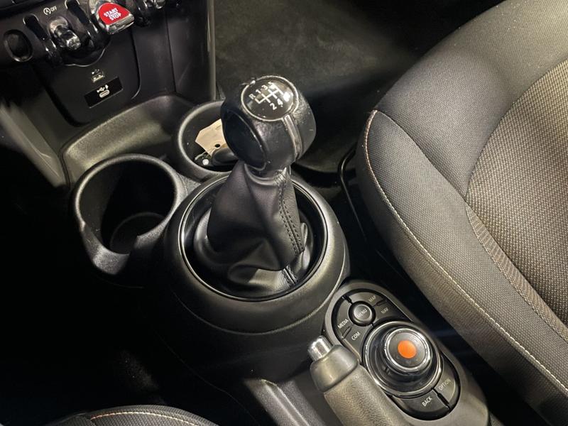 Mini Mini Cooper 136ch Business Design Bvm6 (F56)