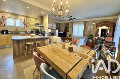 Maison de village - 166 m² - 7 pièces