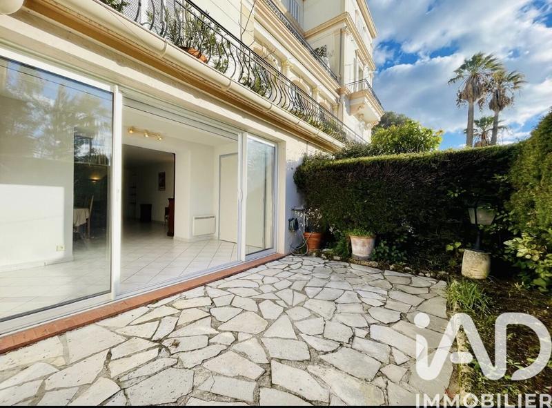 Appartement - 110 m² - 5 pièces