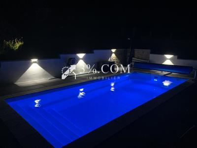 Maison - 190 m² - 7 pièces