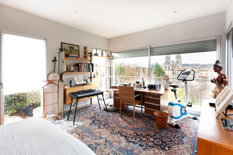 Propriété - 230 m² - 7 pièces