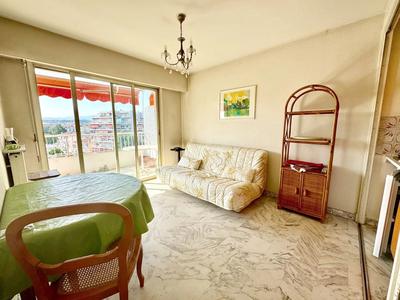 Appartement - 30 m² - 2 pièces