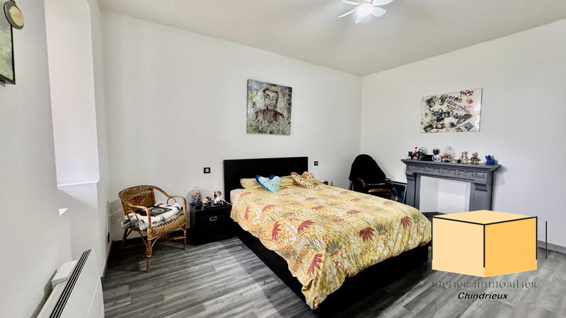 Maison - 175 m² - 7 pièces