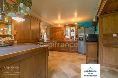 Maison - 424 m² - 10 pièces