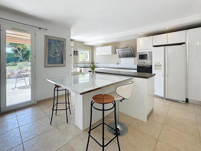 Villa - 125 m² - 5 pièces