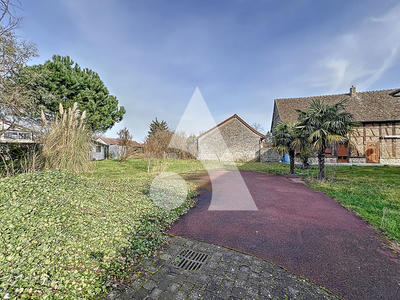 Maison - 143 m² - 5 pièces