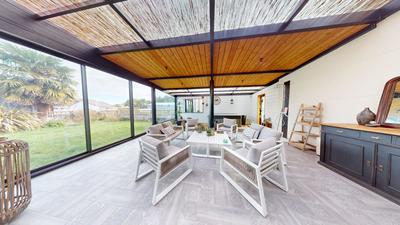 Maison - 160 m² - 5 pièces