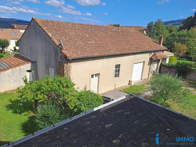 Maison - 200 m² - 7 pièces
