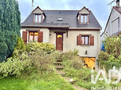 Maison - 130 m² - 5 pièces